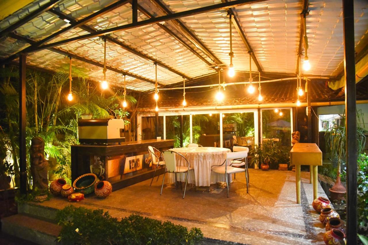 Royal Palms Luxury Service Apartment นาคปุระ ภายนอก รูปภาพ