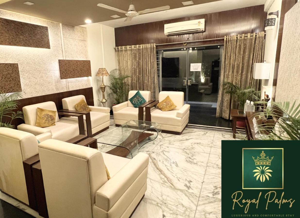 Royal Palms Luxury Service Apartment นาคปุระ ภายนอก รูปภาพ
