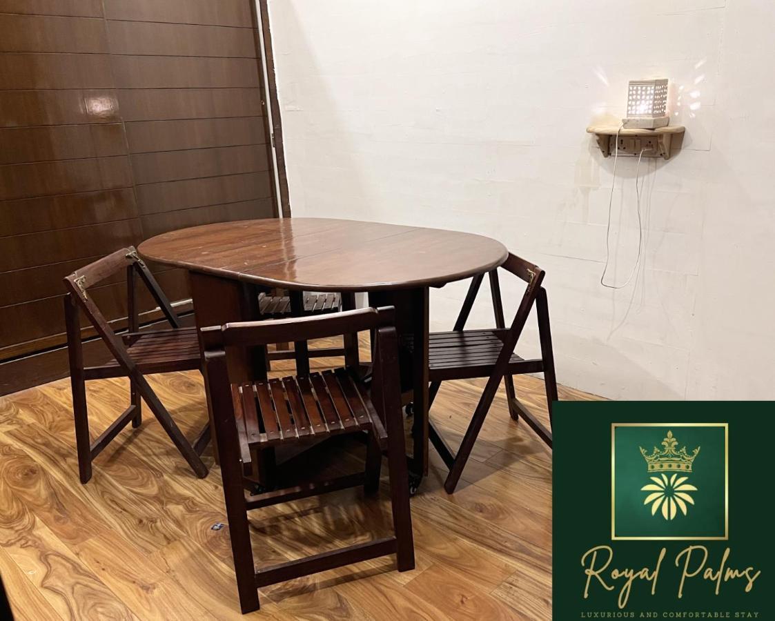 Royal Palms Luxury Service Apartment นาคปุระ ภายนอก รูปภาพ