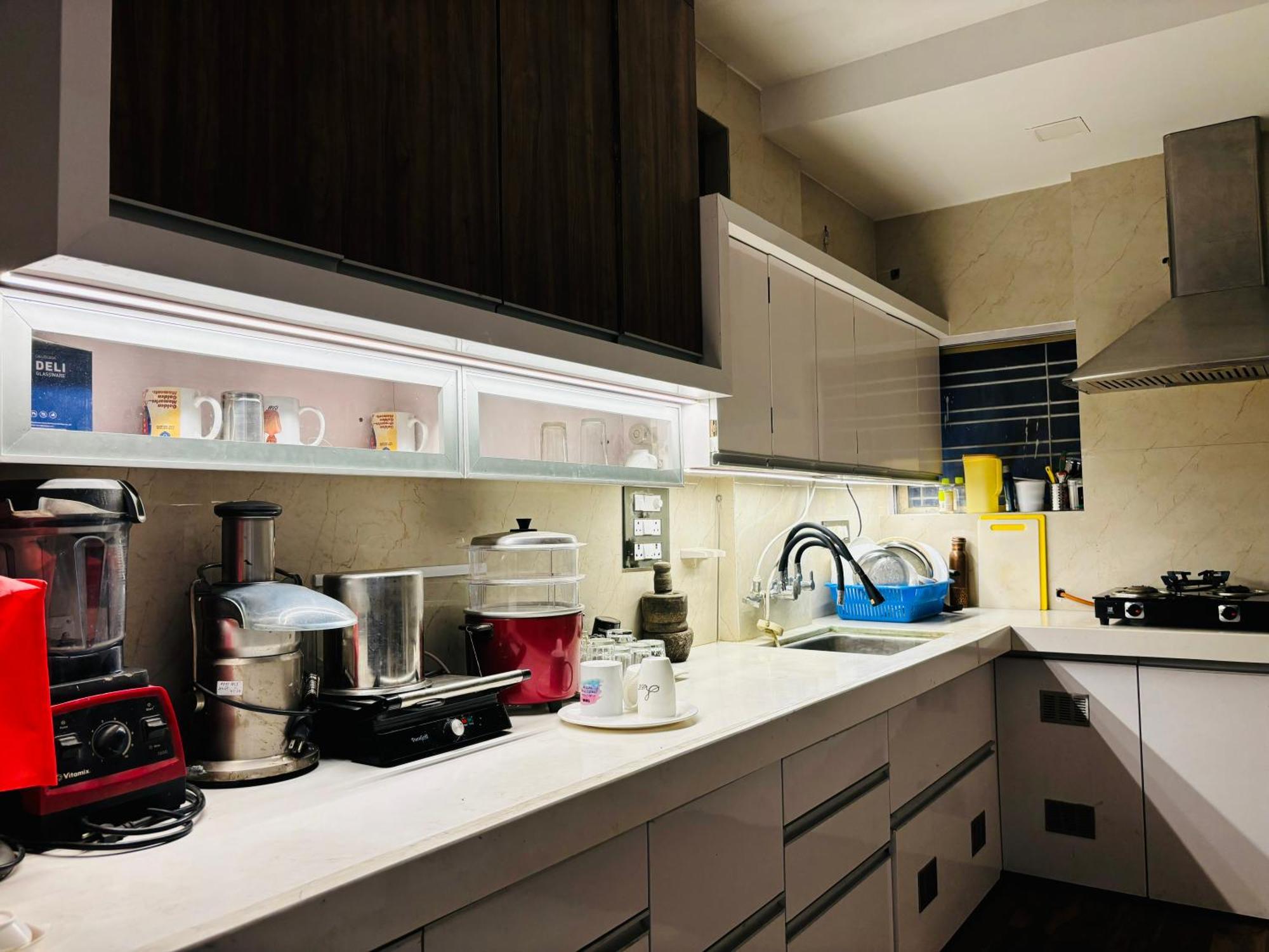 Royal Palms Luxury Service Apartment นาคปุระ ภายนอก รูปภาพ